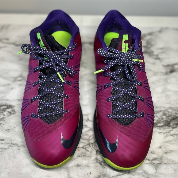 Lebron X Low Men’s - Picture 3 of 5